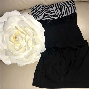 Zebra print dress with pockets